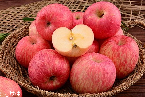 富士苹果怎么挑选好吃,富士苹果怎么挑选