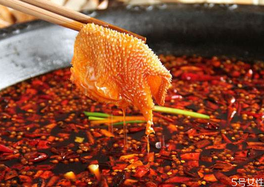 火锅底料有多少种,火锅底料有什么 火锅底料有多少种,火锅底料有什么