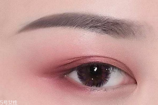 桃红色眼妆教程,桃红色眼妆