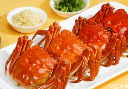 月子里母乳喂养可以吃大闸蟹吗,坐月子可以吃螃蟹吗