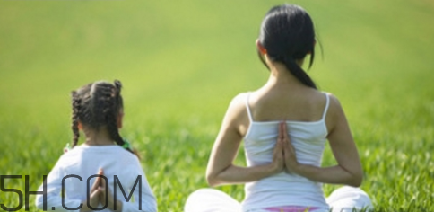 小孩可以练瑜伽吗(小孩子可以练瑜伽吗?)