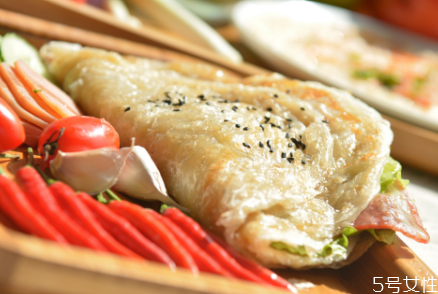 手抓饼怎么煎才软,手抓饼用什么油起酥