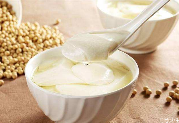 宝宝多大可以喝豆腐脑,豆腐脑小孩能常喝吗