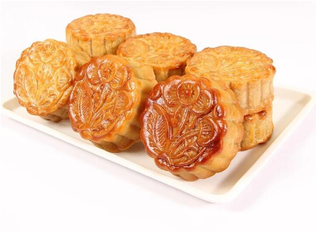 蛋黄月饼热量高吗?,蛋黄月饼的热量