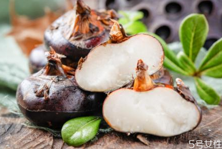 马蹄泡酒的做法大全,马蹄可以泡酒吗