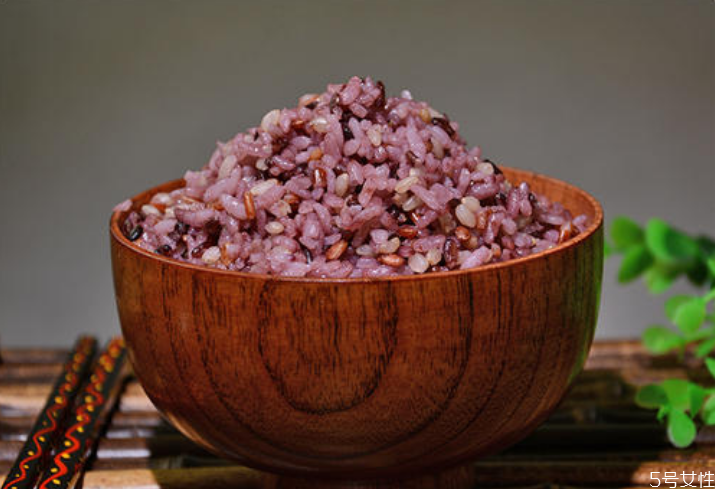吃三色糙米对胃好吗,胃不好能吃三色糙米吗 吃三色糙米对胃好吗,胃不好能吃三色糙米吗
