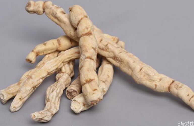 何首乌泡酒泡多久才能喝,何首乌泡酒泡多久才有效果 何首乌泡酒泡多久才能喝,何首乌泡酒泡多久才有效果