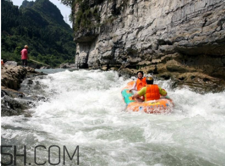 漂流可以穿裙子吗(漂流可以穿裙子吗?) 漂流可以穿裙子吗(漂流可以穿裙子吗?)