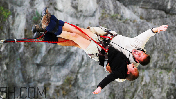 中国哪里可以双人蹦极(中国哪里可以双人蹦极) 中国哪里可以双人蹦极(中国哪里可以双人蹦极)