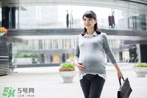 孕晚期宝宝不入盆的原因,胎儿迟迟不入盆的原因