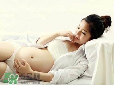 宝宝便秘拉不出来怎么办(宝宝拉便便总是拉不下来怎么办)