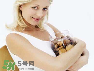 孕妇吃甜食胎儿头会偏大吗,孕妇甜食吃多了胎儿头会不会偏大