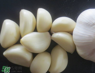 孕妇可以吃大蒜吗,孕妇能不能生吃大蒜