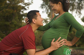 孕晚期起湿疹可以吃鹅蛋吗,孕期湿疹吃鹅蛋会更厉害吗