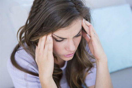 喝运动饮料缓解头痛?(缓解头疼的饮料) 喝运动饮料缓解头痛?(缓解头疼的饮料)