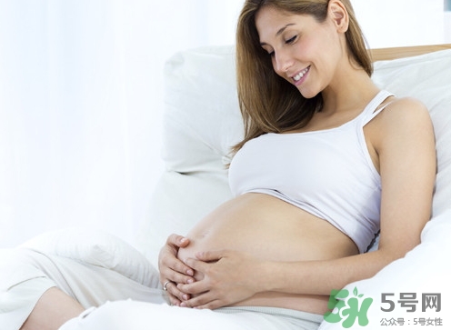 怀孕3个月总是放屁是怎么回事,怀孕三个月老是放屁正常吗