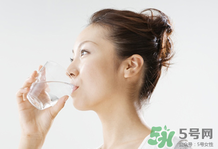 怀孕三个月总是口渴怎么回事,怀孕三个多月总是口渴