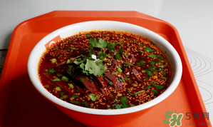 孕妇可以吃羊血吗中期,孕妇可以吃羊血吗,对胎儿有影响吗