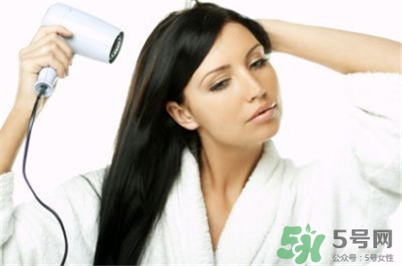 孕妇能用护发素吗,孕早期可以用护发素吗