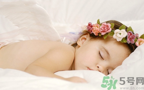 黑豆浆不能和什么一起吃呢(黑豆浆不能和哪些食物一起吃)