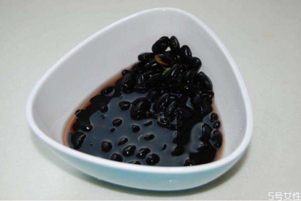 儿童喝黑豆浆要注意什么呢(儿童喝黑豆浆好不好)
