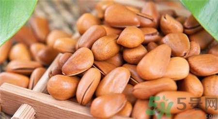 孕妇可以吃松子吗有什么作用,孕妇吃松子好不好