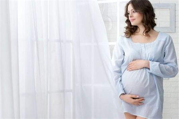 怀孕期间腹胀是怎么回事,孕妇肚子胀气是什么原因