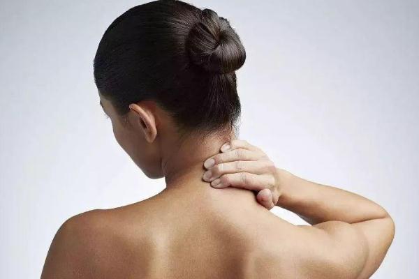 产后关节疼痛如何调理,产后关节疼痛如何调理三伏药浴能治好吗