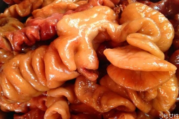 吃猪场有什么注意的吗(进猪场能带什么物品)