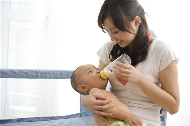 产妇不喂奶怎么回奶,顺产不母乳喂养多少天可以回奶