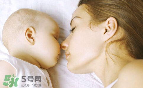 6个月以后母乳还有营养吗,母乳喂养6个月后还有营养吗