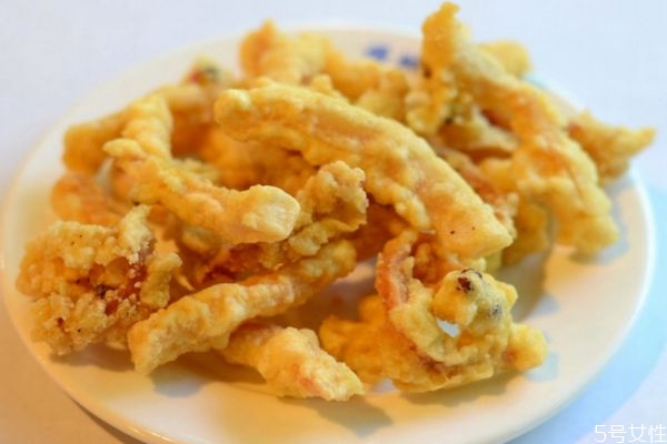 炸酥肉用淀粉还是面粉呢(炸酥肉是用淀粉还是面粉) 炸酥肉用淀粉还是面粉呢(炸酥肉是用淀粉还是面粉)