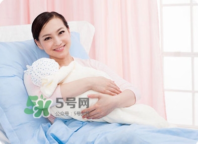 剖腹产疤痕纹身好吗,剖腹产疤痕可以纹身吗