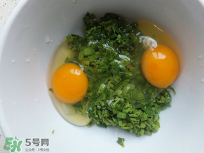 香椿炒鸡蛋产妇能吃吗?,产妇可以吃香椿芽炒鸡蛋吗? 香椿炒鸡蛋产妇能吃吗?,产妇可以吃香椿芽炒鸡蛋吗?