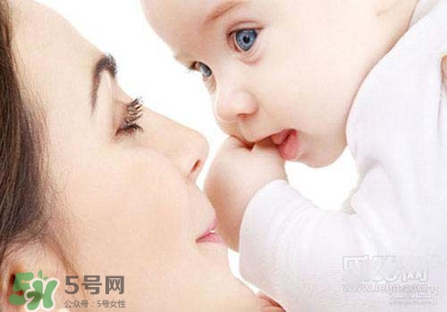 哺乳期月经没来正常吗,哺乳期来月经正常吗?