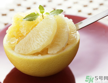 坐月子能吃水果吗?能吃哪些水果?,坐月子可以吃柚子吗,喂母乳