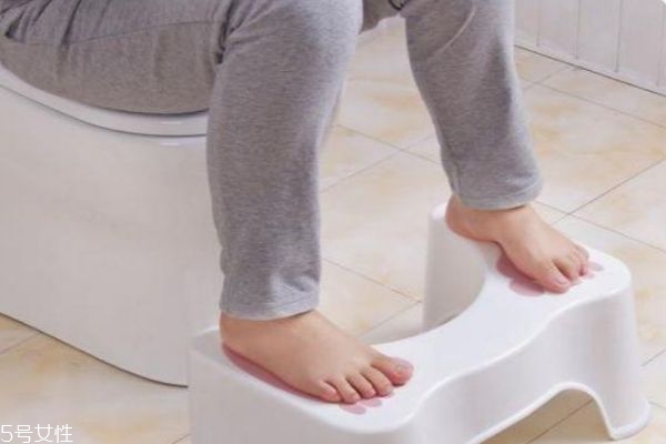 坐月子怎么上厕所,月子期间上厕所怎么办