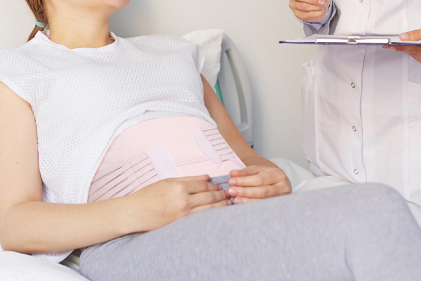 剖腹产多久后可以用收腹带,剖腹产几天后可用收腹带