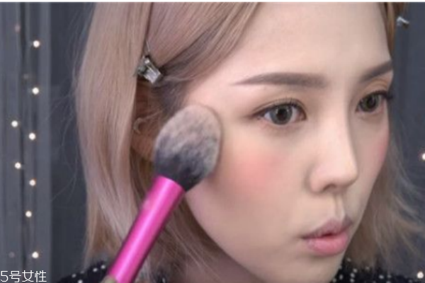 海蓝之谜和la prairie眼霜哪个好(pola眼霜和lamer海蓝之谜眼霜哪个好)