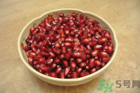 石榴吃多了有什么影响,石榴吃多了好吗