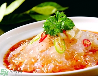 海蜇和苹果能一起吃吗,海蜇不可以和什么一起吃