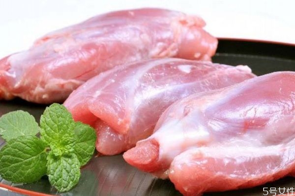 猪小腱子肉是哪个部位,猪的腱子肉