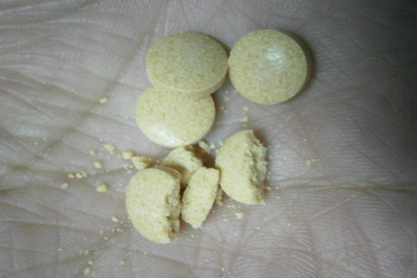 甲亢吃硒酵母片有什么作用,甲减吃硒酵母片有什么作用