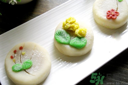 广式月饼皮硬了怎么办,月饼皮太硬的补救方法 广式月饼皮硬了怎么办,月饼皮太硬的补救方法