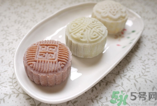 孕妇可以吃冰皮蛋糕吗,冰皮月饼可以直接吃吗