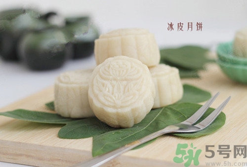 月饼能带上飞机吗,散装月饼可以带上飞机吗