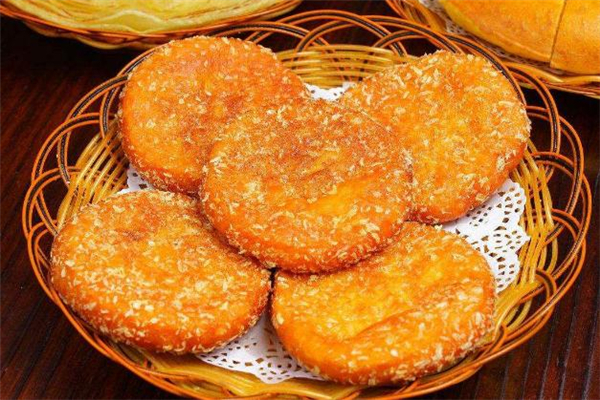 油炸南瓜饼隔夜能吃吗,南瓜饼晚上做好第二天炸可以吗