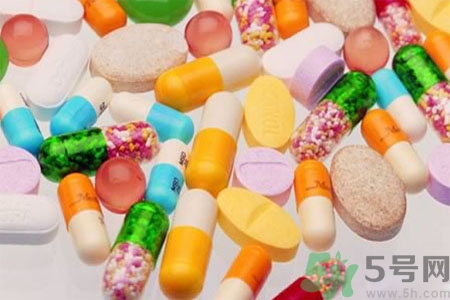 钙片是什么时候吃效果最好,经常吃钙片有什么好处和坏处