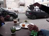 乌龙茶会影响睡眠么,睡觉前喝乌龙茶会睡不着吗