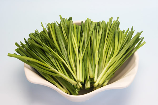 韭菜一天吃多少最合适,韭菜子每天吃多少